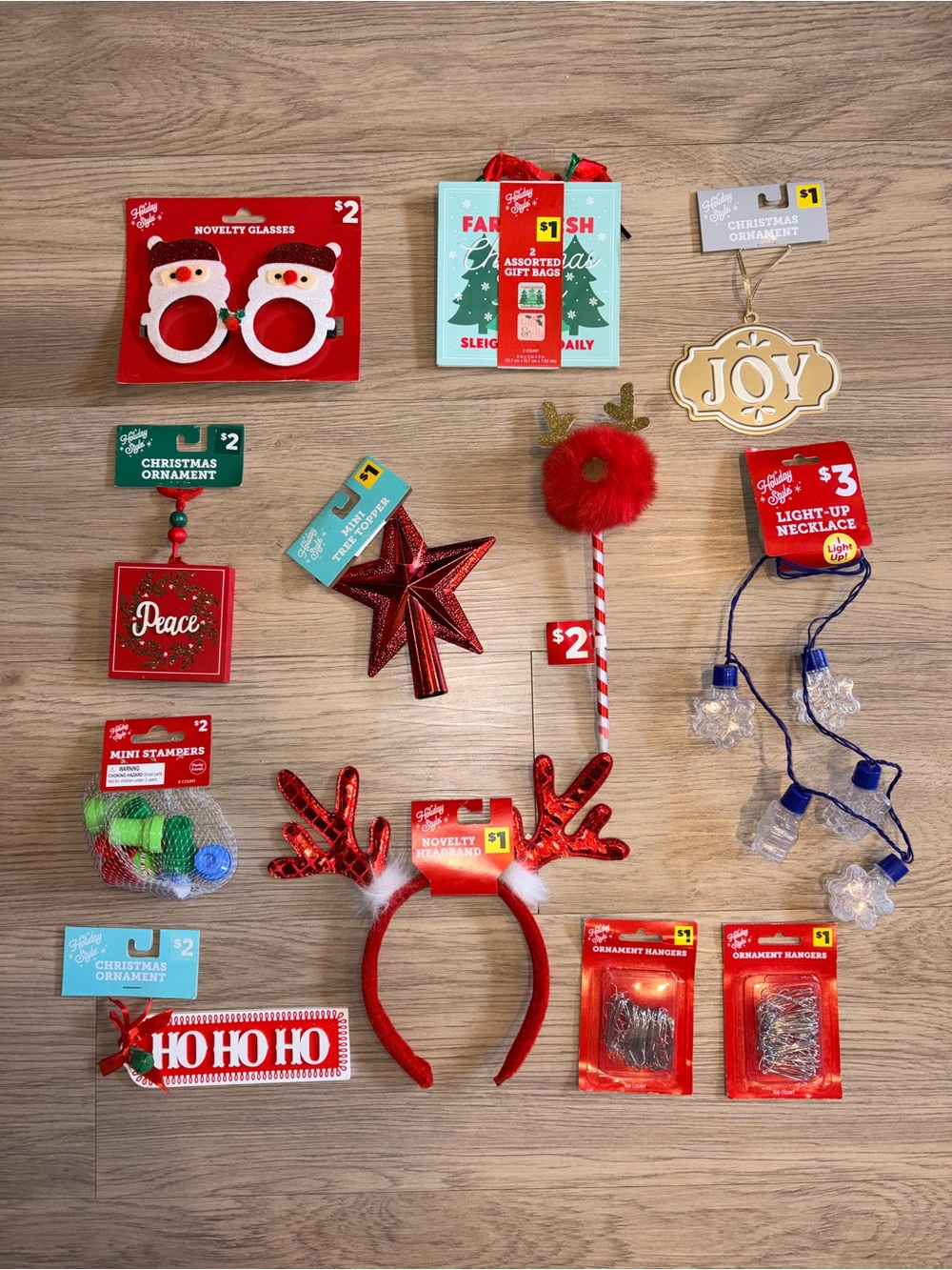 Christmas Gifts, Holiday Decors & Accessories 7